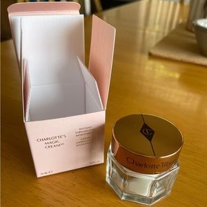 Charlotte Tilbury magic cream